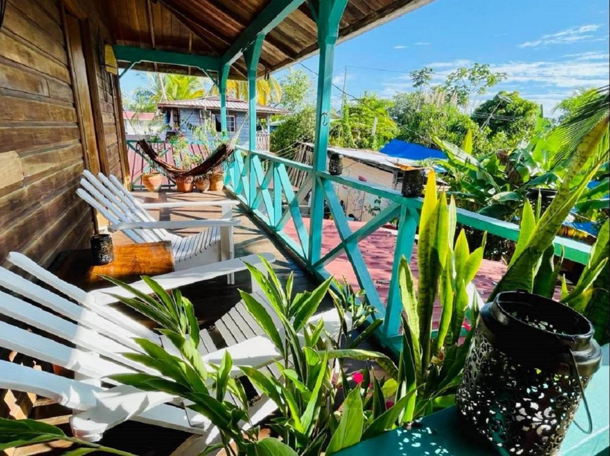 Villa Amaya Bocas Town Exterior foto