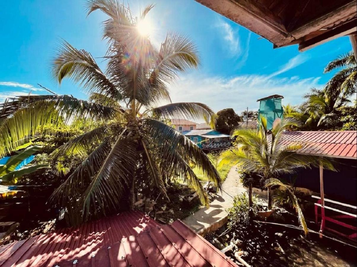 Villa Amaya Bocas Town Exterior foto